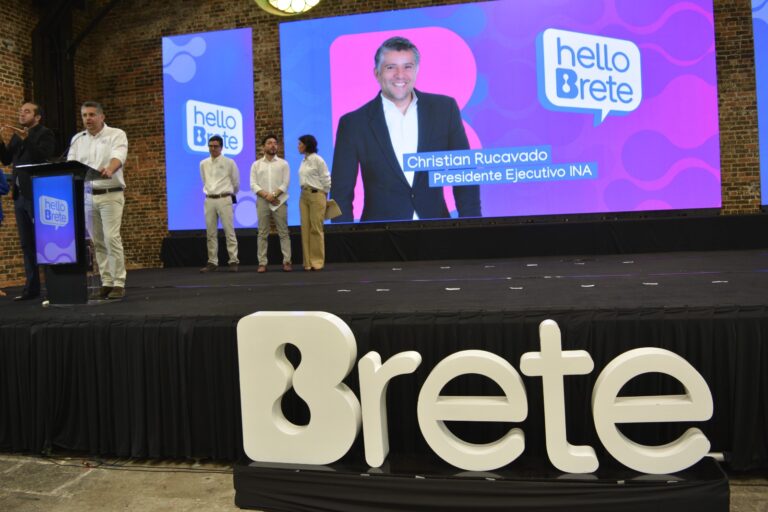 BILINGÜISMO SE CONSOLIDA COMO CLAVE PARA ACCEDER A EMPLEOS DE CALIDAD EN COSTA RICA