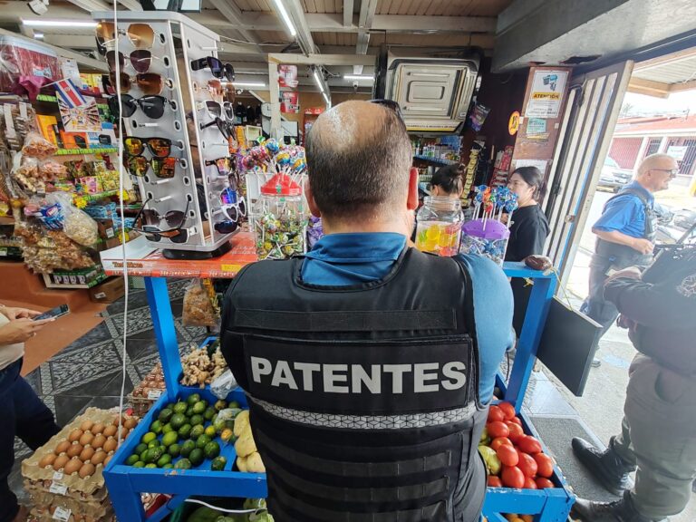 OPERATIVO CONTRA LOTERÍA ILEGAL DEJA CIERRES INDEFINIDOS DE NEGOCIOS EN CARTAGO