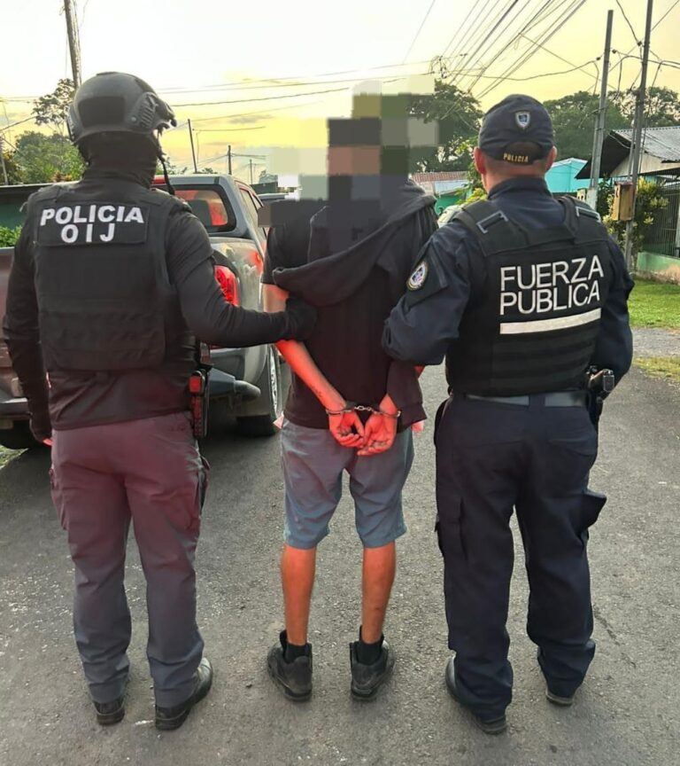 OIJ DETIENE A SOSPECHOSO DE VENTA DE DROGAS EN CARIARI DE POCOCÍ