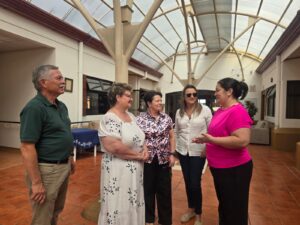 Los directores de la Fundación realizan diferentes actividades para mantener la obra que inició María Madrigal Sánchez, quien empezó a recibir en su propia vivienda a adultos mayores que se encontraban en condiciones de abandono o vulnerabilidad.