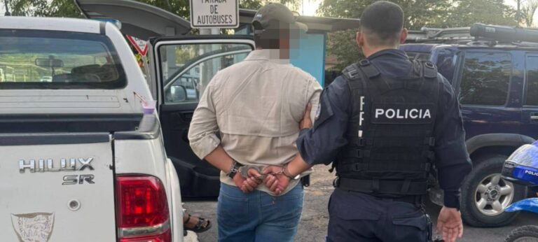DECOMISAN 200 KILOS DE CIANURO EN ABANGARES