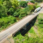 INICIA CONSTRUCCIÓN DE NUEVO PUENTE SOBRE RÍO LAS VUELTAS EN LA CRUZ