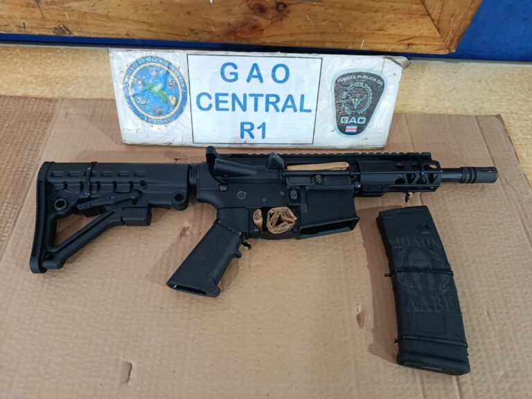 FUERZA PÚBLICA DECOMISA FUSIL DE ASALTO EN LA COLONIA 15 DE SETIEMBRE