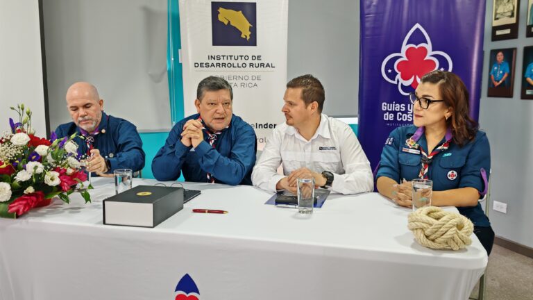 INDER Y GUÍAS Y SCOUTS SE UNEN PARA FORTALECER EL DESARROLLO DE JÓVENES EN ZONAS RURALES