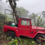 TRES PERSONAS HERIDAS TRAS CAER VEHÍCULO A UN GUINDO EN LA CEIBA