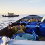 GUARDACOSTAS Y DEA INTERCEPTAN DOS EMBARCACIONES Y DECOMISAN MÁS DE 1.500 KILOS DE APARENTE MARIHUANA