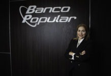 NO BASTA CON TENER HISTORIA. HAY QUE SEGUIR MERECIENDO LA CONFIANZA Gina Carvajal Vega Gerente General, Banco Popular y de Desarrollo Comunal