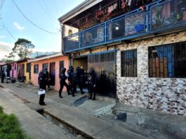ALLANAMIENTOS EN GUARARÍ DEJAN 12 DETENIDOS, DROGAS Y DINERO EN EFECTIVO