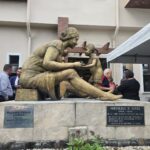 HEREDIA CONVIERTE EL PARQUE NICOLÁS ULLOA EN UN TALLER ABIERTO DE ESCULTURA EN MADERA