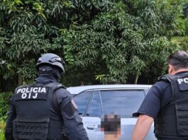 DETIENEN EN PURISCAL A SOSPECHOSO DE VENDER DROGA EN SU VIVIENDA