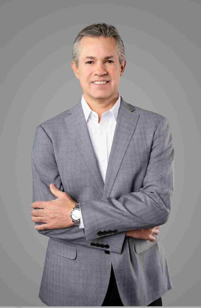 Ronald Lachner baja